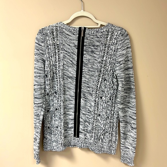 Michael Kors Sweater Size S - Picture 2 of 4